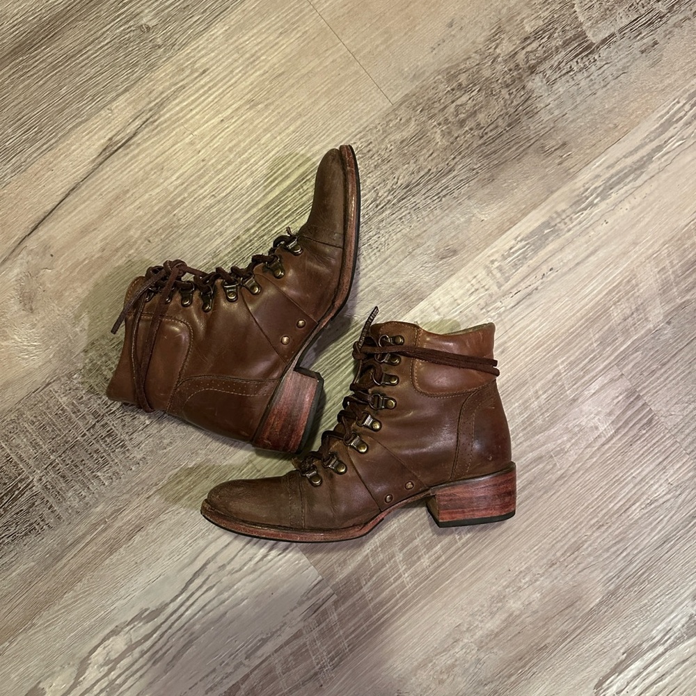 Freebird Gage Lace Up Boots size 7 - Picture 2 of 7